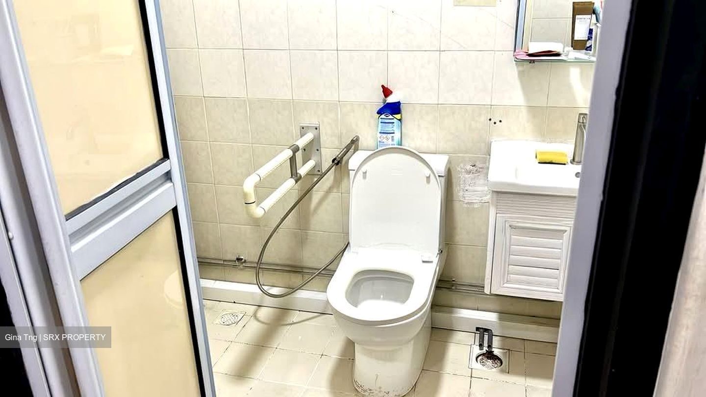 Blk 683A Jurong West Central 1 (Jurong West), HDB Executive #579160311